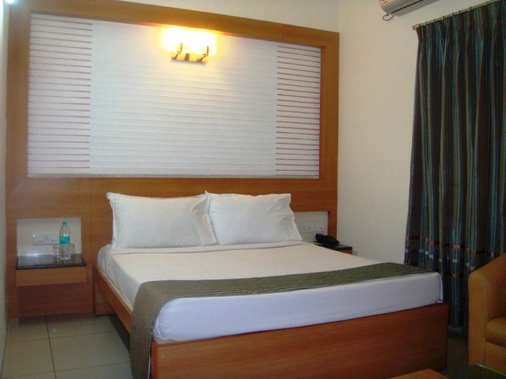 Superior Queen Room